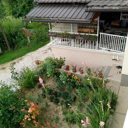 Holiday home Secret Garden